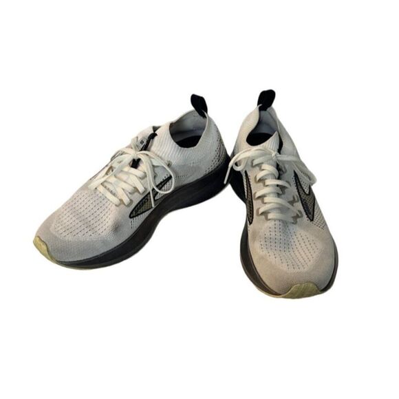 Brooks Levitate Womens Running Shoes Size 8.5 White & Black - Picture 5 of 8
